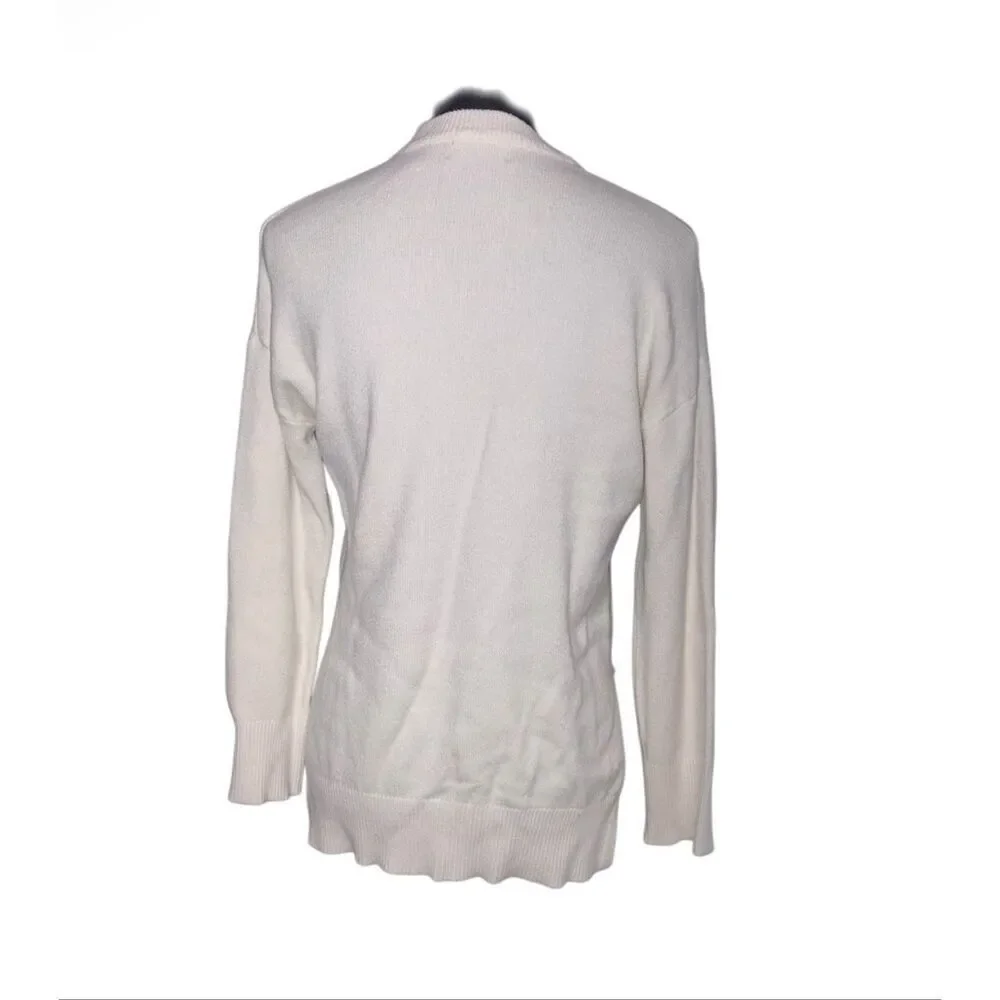 Tahari Crewneck Sweater
